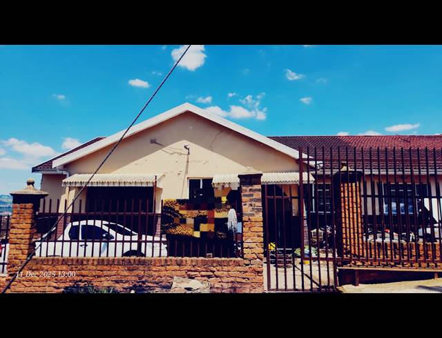 8 BEDROOM HOUSE FOR SALE IN NORTHDALE
